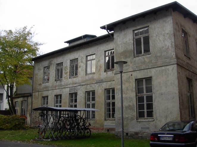 In diesem Gebäude befanden sich die Forschungslaboratorien der Technischen Chemie (Foto: privat).
